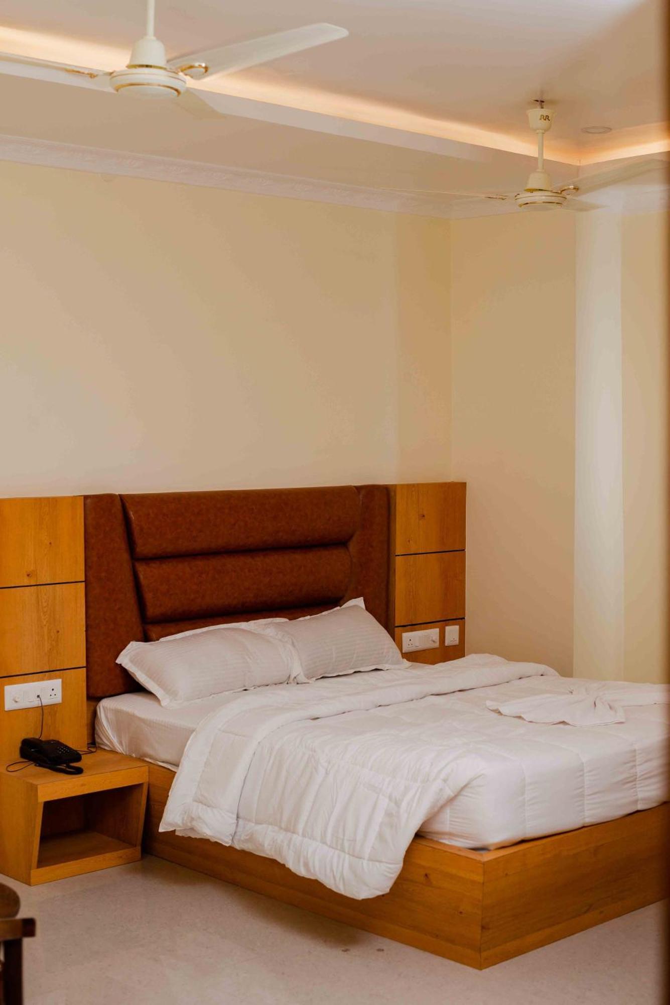 Hotel Grand Lotus Dimapur Exterior photo